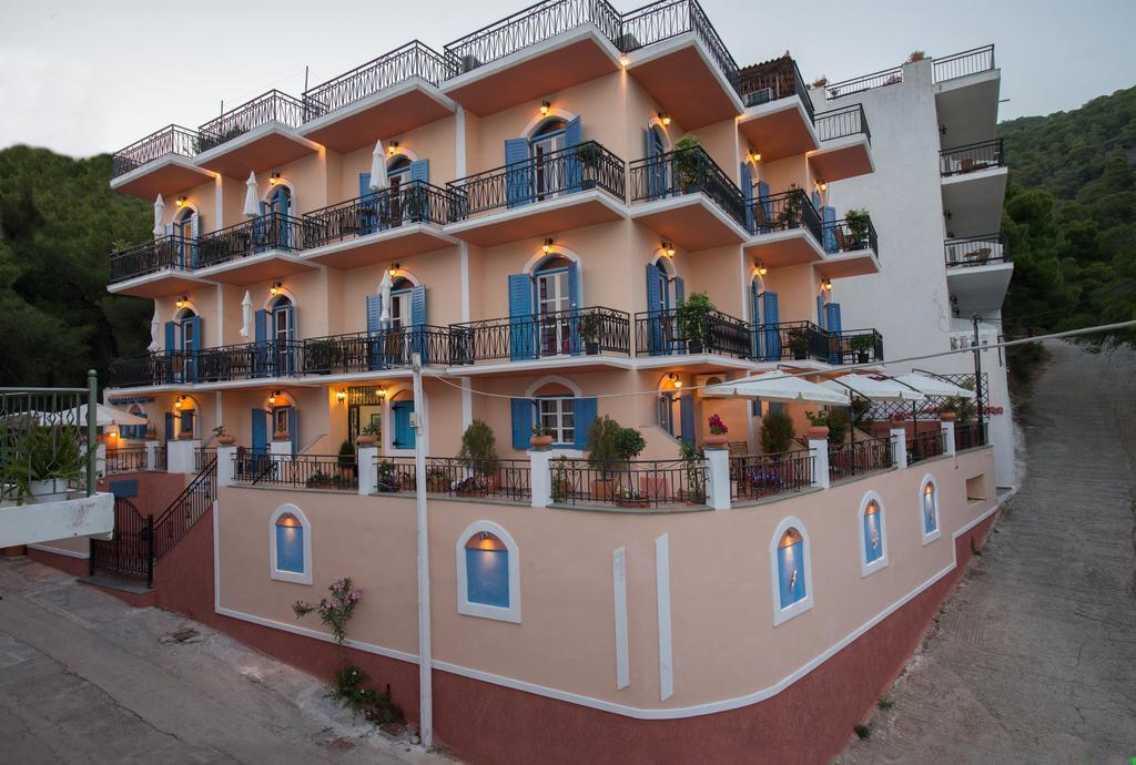 Maria Studios Poros Town Luaran gambar