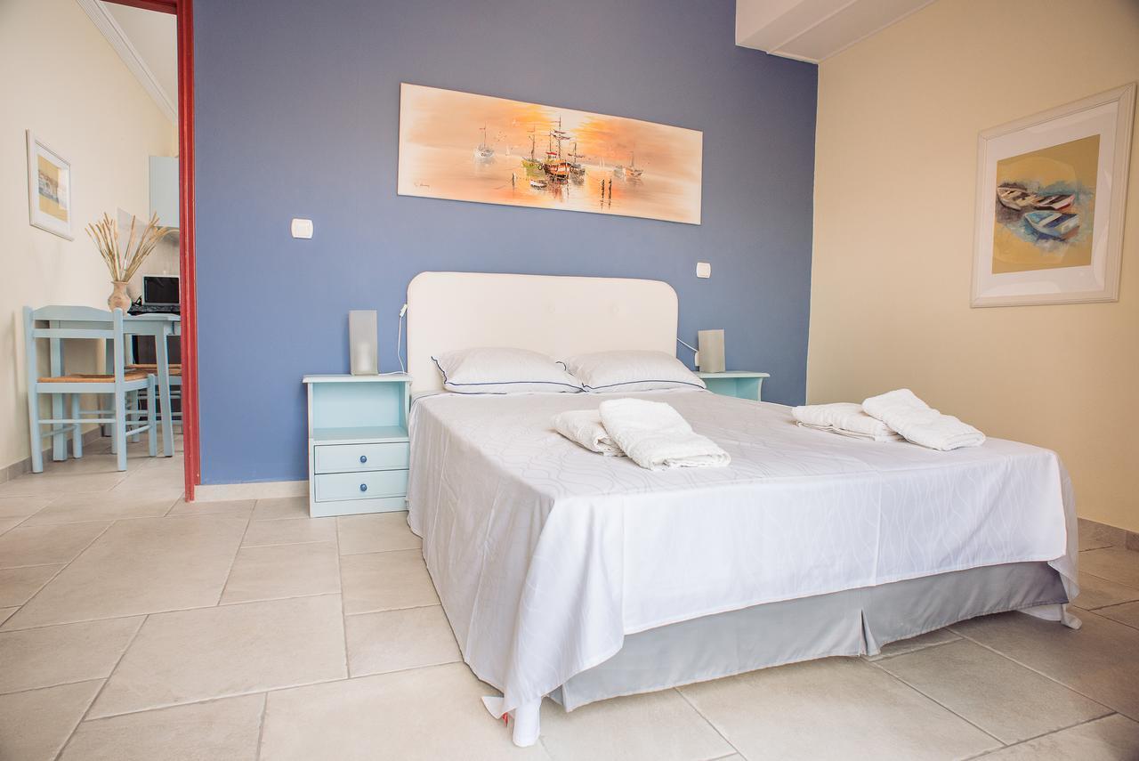 Maria Studios Poros Town Luaran gambar
