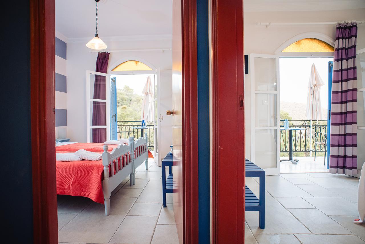 Maria Studios Poros Town Luaran gambar