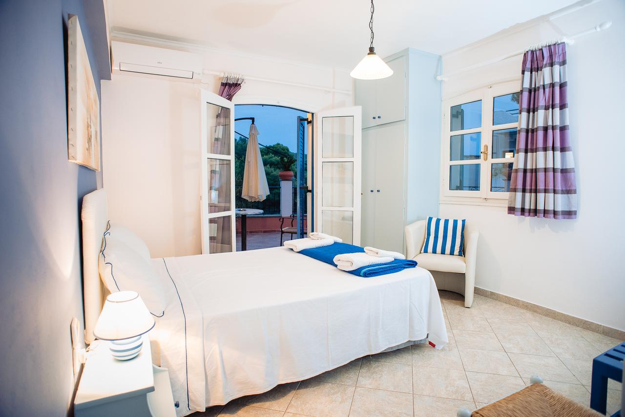 Maria Studios Poros Town Luaran gambar