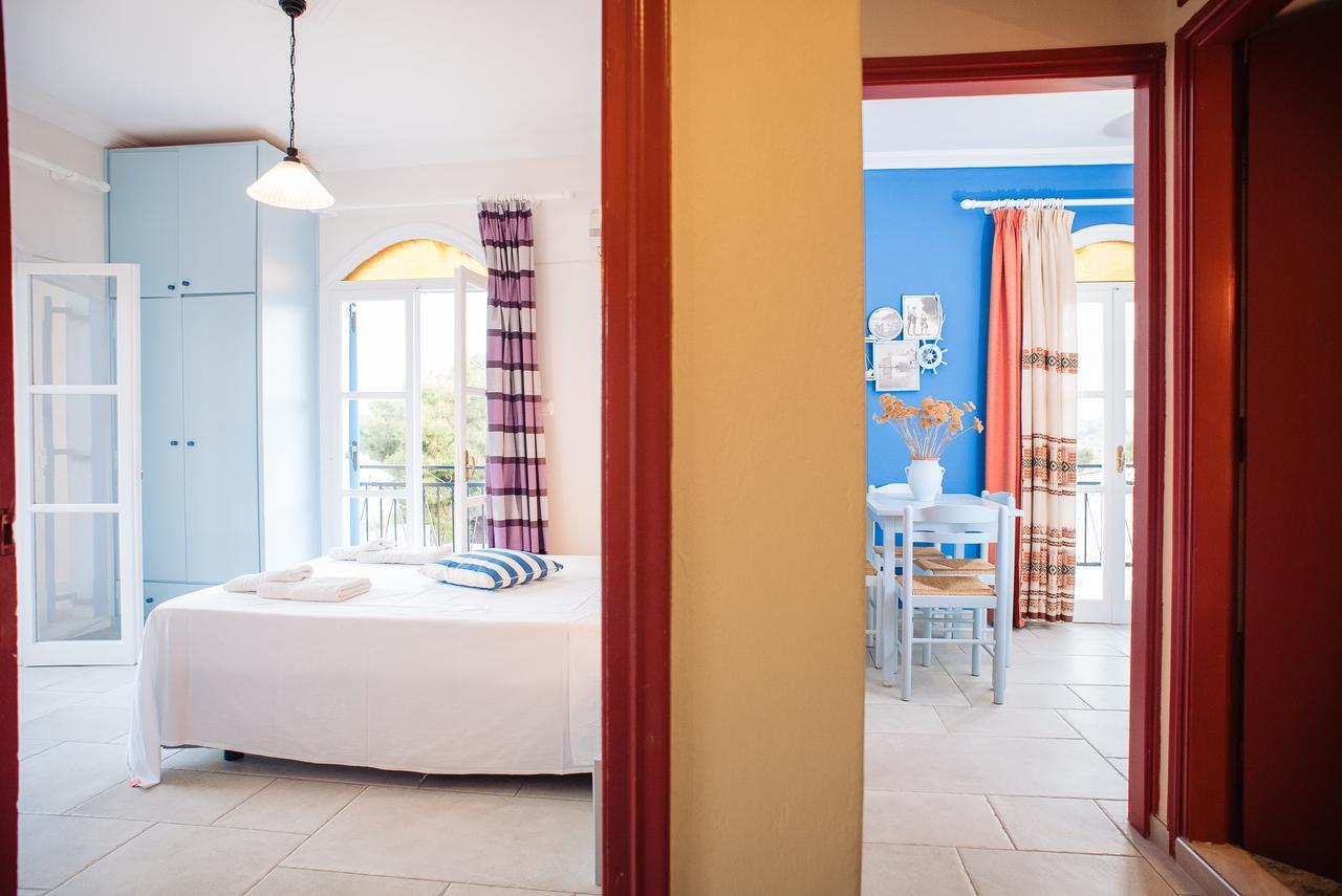 Maria Studios Poros Town Luaran gambar